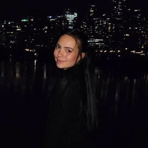 Meet your Posher, Tracy